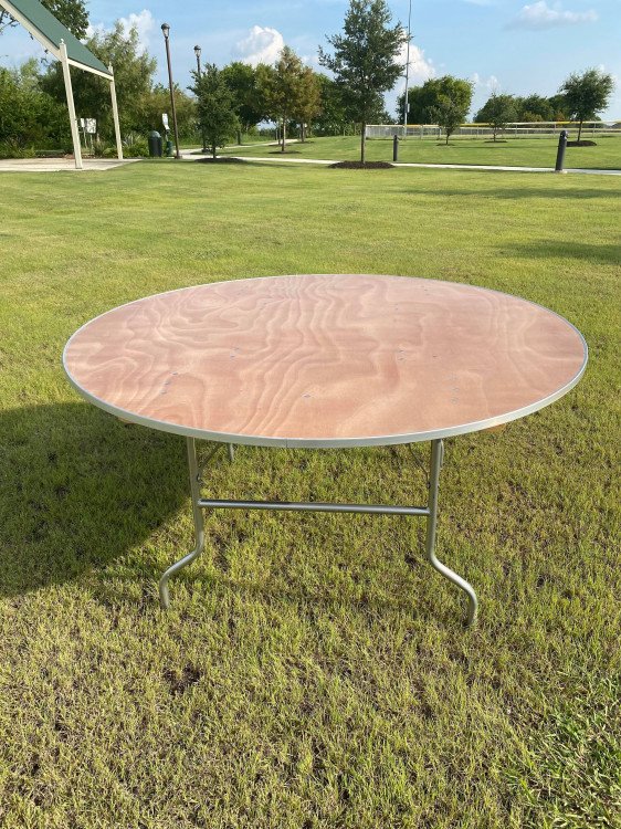 60″ Round Tables Shaw family entertainment llc. San Antonio TX